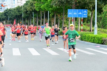 RUN TO LIVE 2025 - Ảnh #3273089