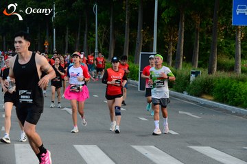 RUN TO LIVE 2025 - Ảnh #3273719