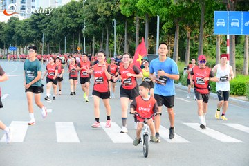 RUN TO LIVE 2025 - Ảnh #3273119
