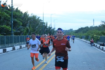 RUN TO LIVE 2025 - Ảnh #3272215