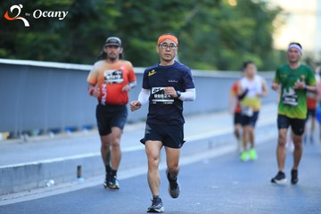 RUN TO LIVE 2025 - Ảnh #3276275