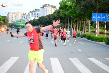 RUN TO LIVE 2025 - Ảnh #3272665
