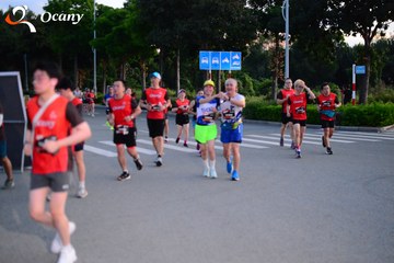 RUN TO LIVE 2025 - Ảnh #3272516
