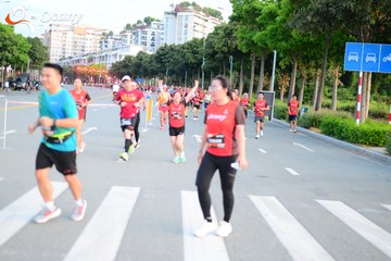 RUN TO LIVE 2025 - Ảnh #3272973