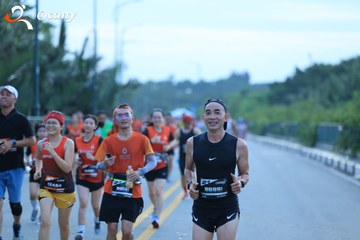 RUN TO LIVE 2025 - Ảnh #3273350