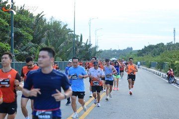 RUN TO LIVE 2025 - Ảnh #3276155