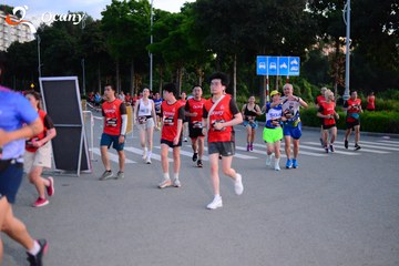 RUN TO LIVE 2025 - Ảnh #3272513