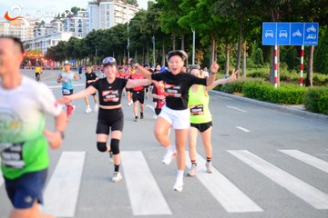 RUN TO LIVE 2025 - Ảnh #3272624