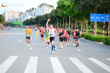 RUN TO LIVE 2025 - Ảnh #3272859