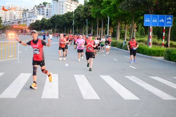 RUN TO LIVE 2025 - Ảnh #3272617