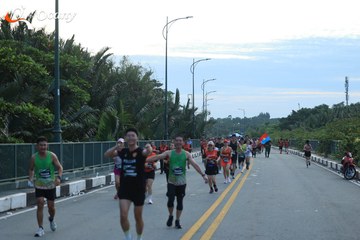 RUN TO LIVE 2025 - Ảnh #3276541