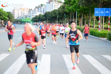 RUN TO LIVE 2025 - Ảnh #3272985