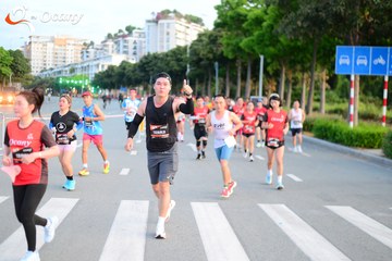 RUN TO LIVE 2025 - Ảnh #3272688