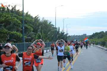RUN TO LIVE 2025 - Ảnh #3276639