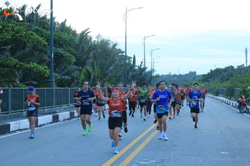 RUN TO LIVE 2025 - Ảnh #3272292
