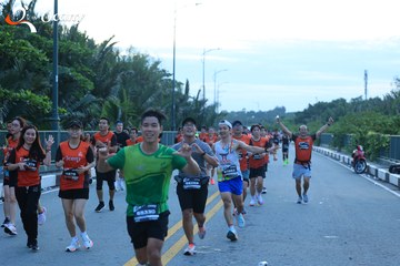 RUN TO LIVE 2025 - Ảnh #3273133