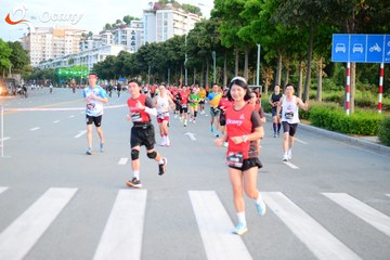 RUN TO LIVE 2025 - Ảnh #3272695