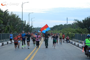 RUN TO LIVE 2025 - Ảnh #3276778