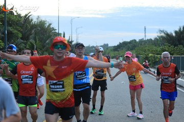 RUN TO LIVE 2025 - Ảnh #3277239