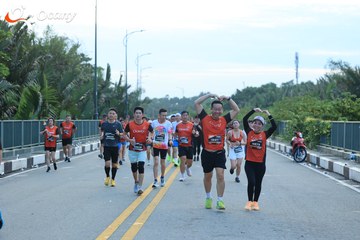 RUN TO LIVE 2025 - Ảnh #3278052