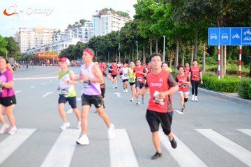 RUN TO LIVE 2025 - Ảnh #3272937