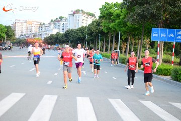 RUN TO LIVE 2025 - Ảnh #3272966