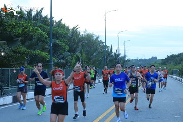 RUN TO LIVE 2025 - Ảnh #3272304