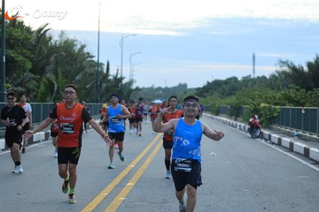 RUN TO LIVE 2025 - Ảnh #3277338