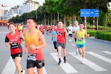RUN TO LIVE 2025 - Ảnh #3272643