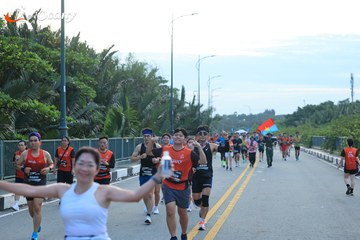 RUN TO LIVE 2025 - Ảnh #3276670