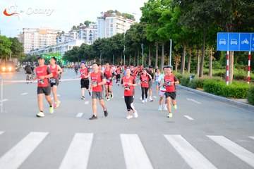 RUN TO LIVE 2025 - Ảnh #3272677