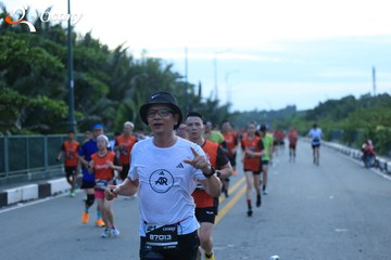 RUN TO LIVE 2025 - Ảnh #3274419