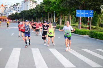RUN TO LIVE 2025 - Ảnh #3272627
