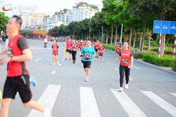 RUN TO LIVE 2025 - Ảnh #3272968