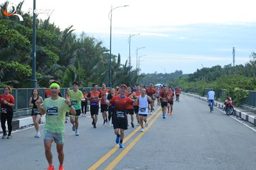 RUN TO LIVE 2025 - Ảnh #3275963