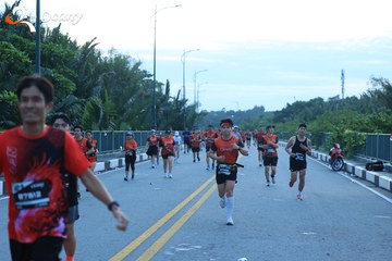 RUN TO LIVE 2025 - Ảnh #3272122