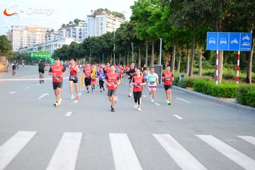 RUN TO LIVE 2025 - Ảnh #3272673
