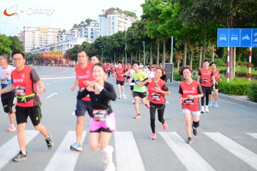 RUN TO LIVE 2025 - Ảnh #3272943