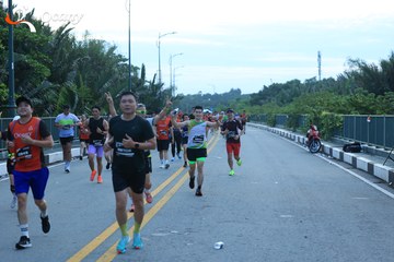 RUN TO LIVE 2025 - Ảnh #3274143