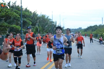 RUN TO LIVE 2025 - Ảnh #3275123