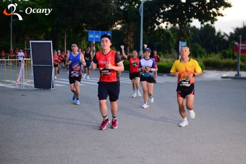 RUN TO LIVE 2025 - Ảnh #3272596