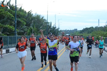 RUN TO LIVE 2025 - Ảnh #3275447