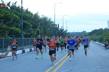 RUN TO LIVE 2025 - Ảnh #3272290