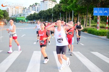 RUN TO LIVE 2025 - Ảnh #3272825