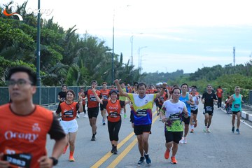 RUN TO LIVE 2025 - Ảnh #3275441