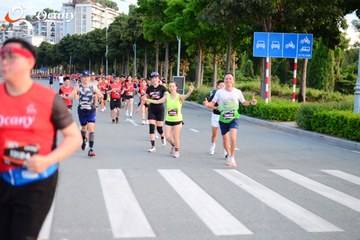 RUN TO LIVE 2025 - Ảnh #3272623