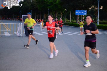 RUN TO LIVE 2025 - Ảnh #3272503