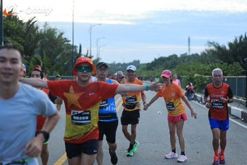 RUN TO LIVE 2025 - Ảnh #3277233