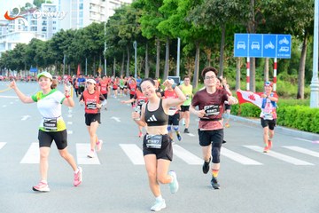 RUN TO LIVE 2025 - Ảnh #3273054