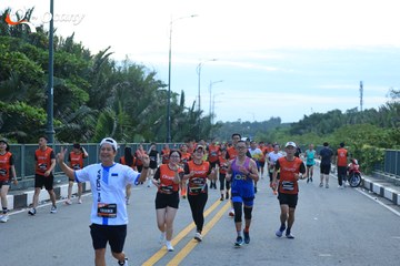 RUN TO LIVE 2025 - Ảnh #3275380